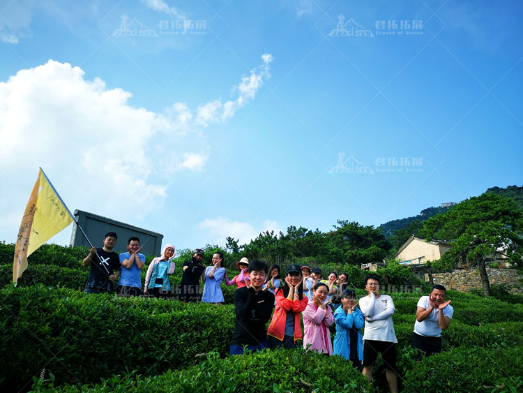 銳思科集團(tuán)大別山野外生存訓(xùn)練